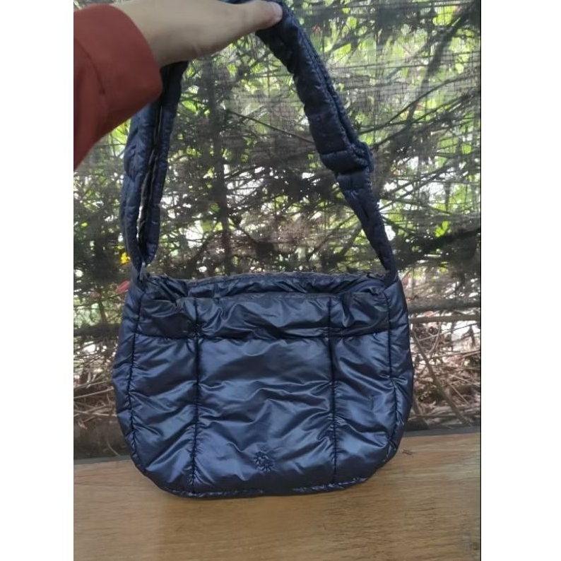 preloved the paper bunny sling metalic