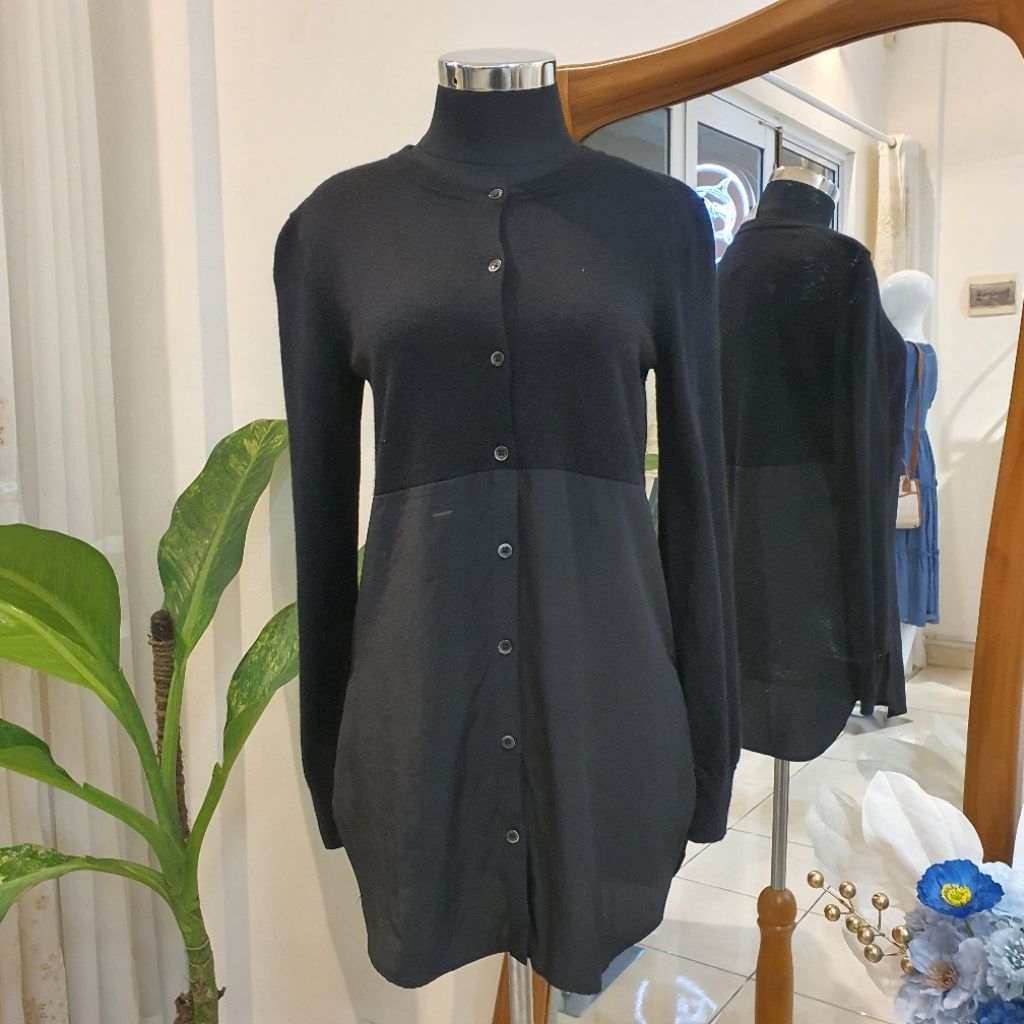 Cardigan Uniqlo Original