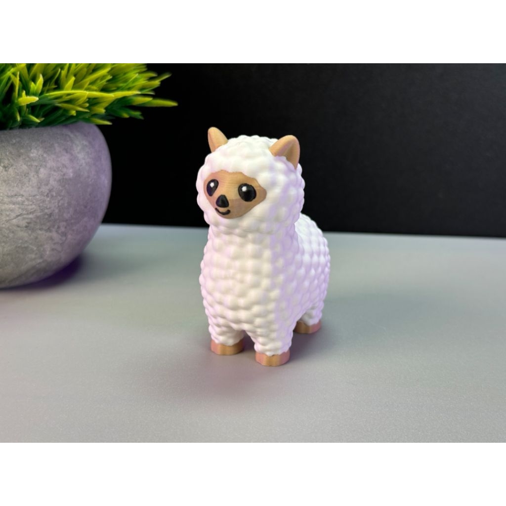 Cute Keychain Llama gantungan kunci Karakter Llama