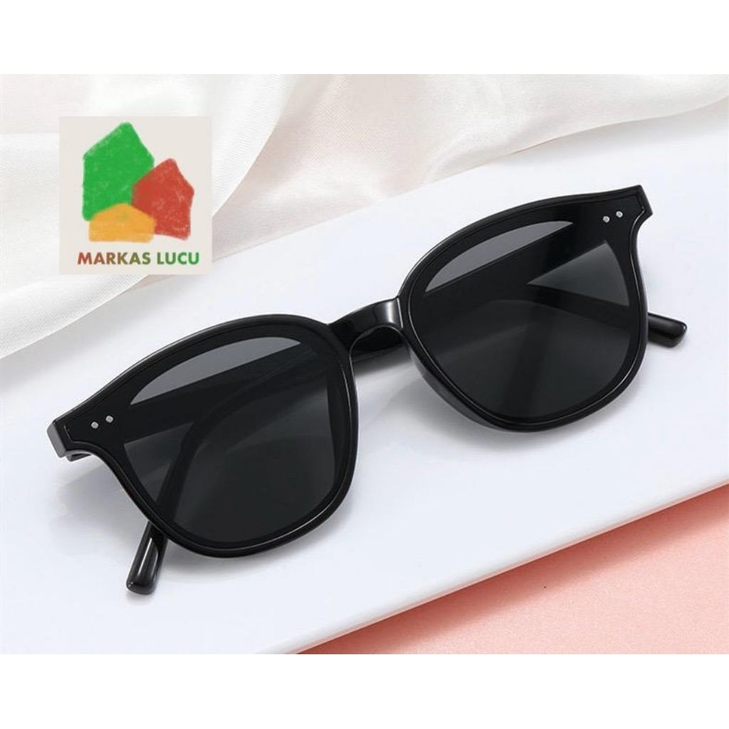 Kacamata Hitam Cowok Cewek Unisex Fashion Kacamata Hitam Retro Gaya Sunglasses Kacamata Hitam Pria W