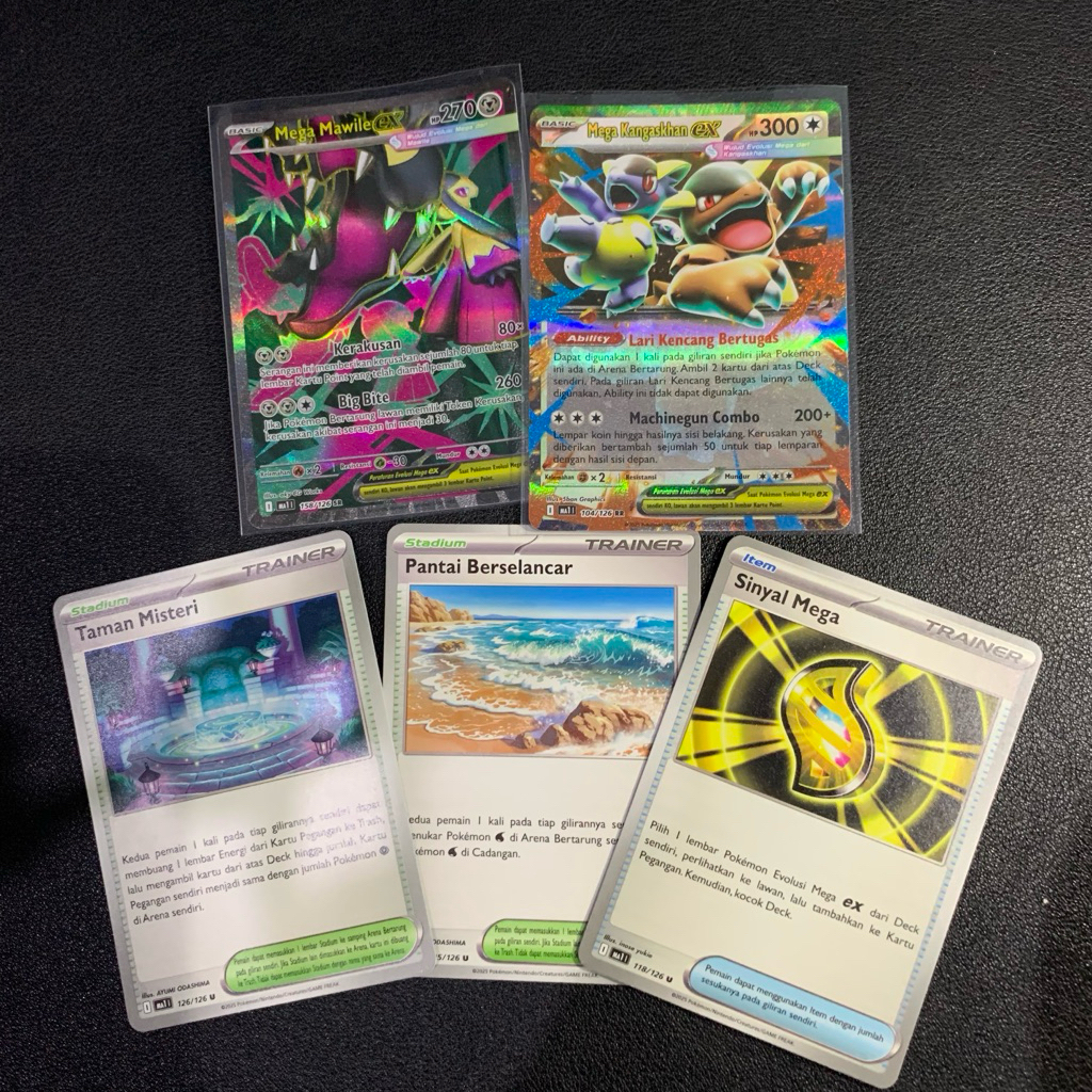 Paket Evolusi Mega: SR Mega Mawile EX, RR Mega Kangaskhan EX, Taman Misteri, Pantau Berselancar, Sin