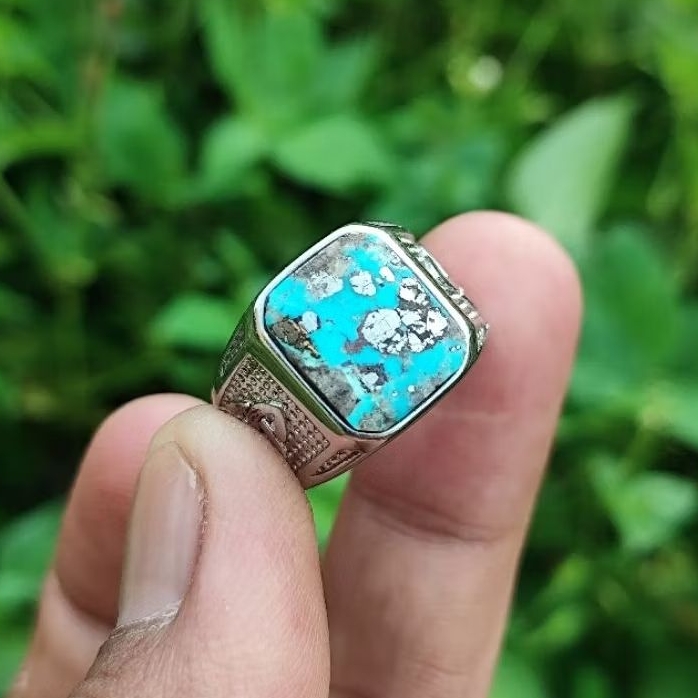 cincin batu virus persia natural