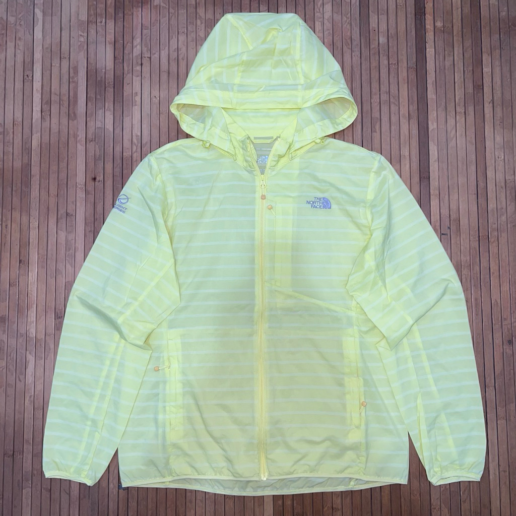 FLIGHT SERIES LIGHTRISER WOMEN WIND HOODIE JACKET fjallraven