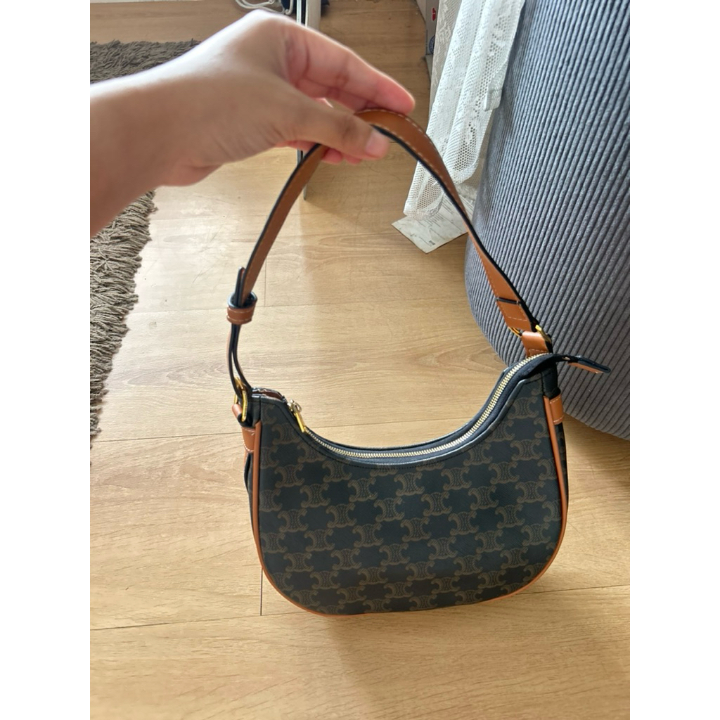 Celine ava hand bag