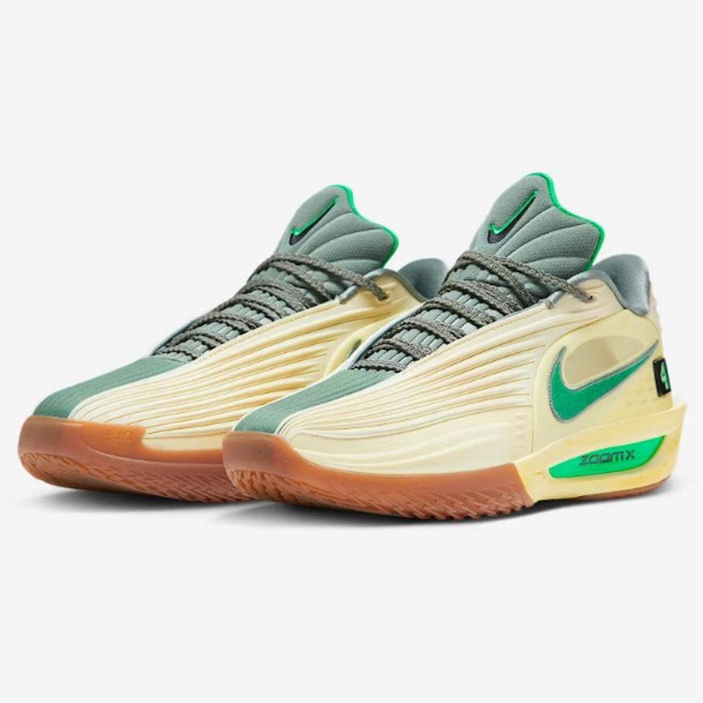 SEPATU BASKET NIKE GT CUT 3 TURBO LE EP JRUE HOLIDAY IM7848-700