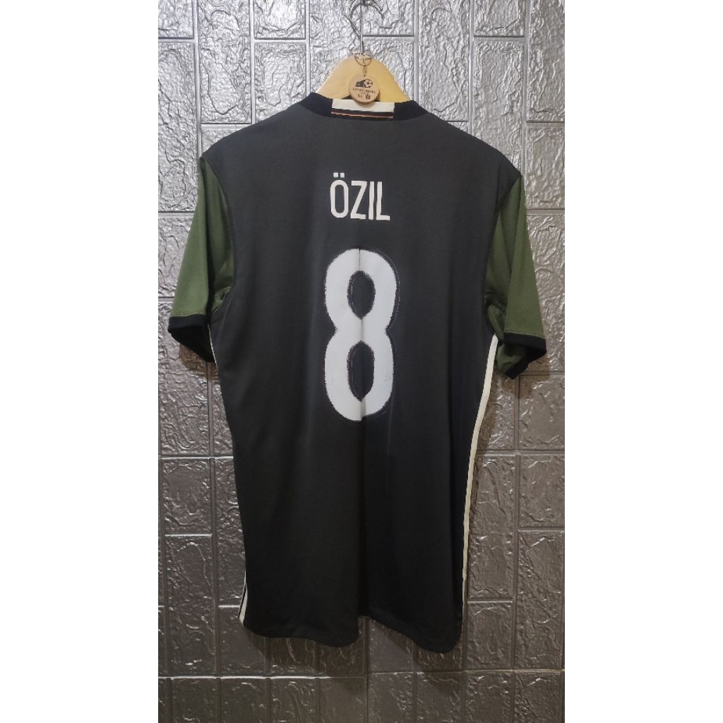 Jersey Original Timnas Jerman 2016 ÖZIL legenda retro vintage lawas blokecore mulus ori asli termura