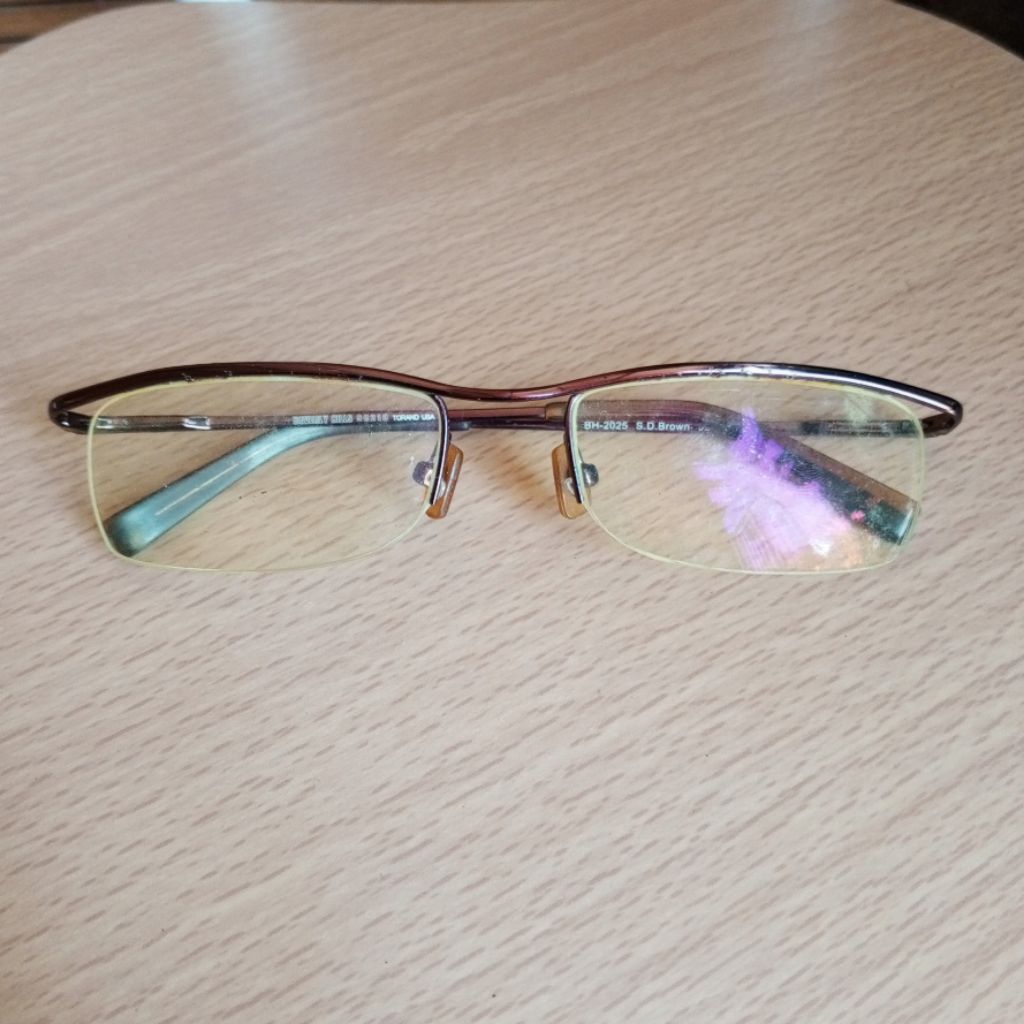 Frame Kacamata optik merk Beverly hills made in USA