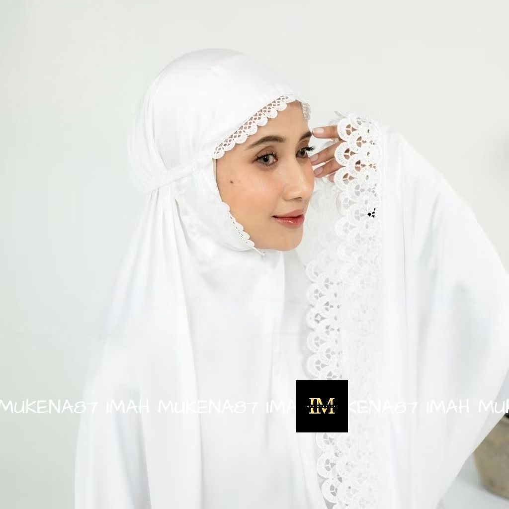 Mukena Dewasa Umroh Haji Sutra Armannii silk premium Renda Senada Mewah l Mukenah polos Premium