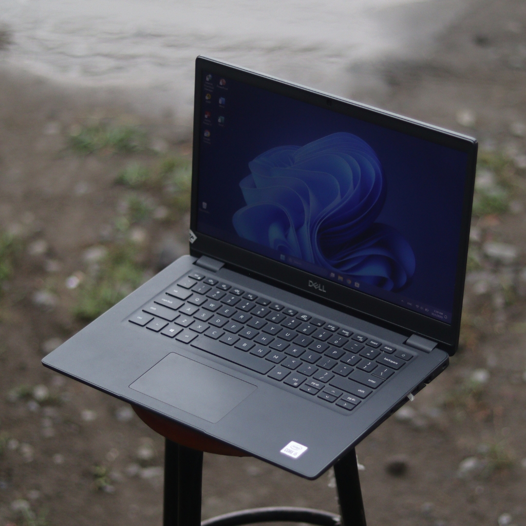 Laptop Core i5 Dell Latitude 3410 | 8GB SSD 256GB Siap Pakai