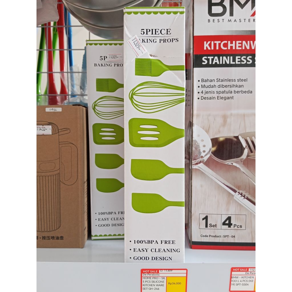 5 Piece Baking Props (Alat Peraga Memanggang 5 Buah)