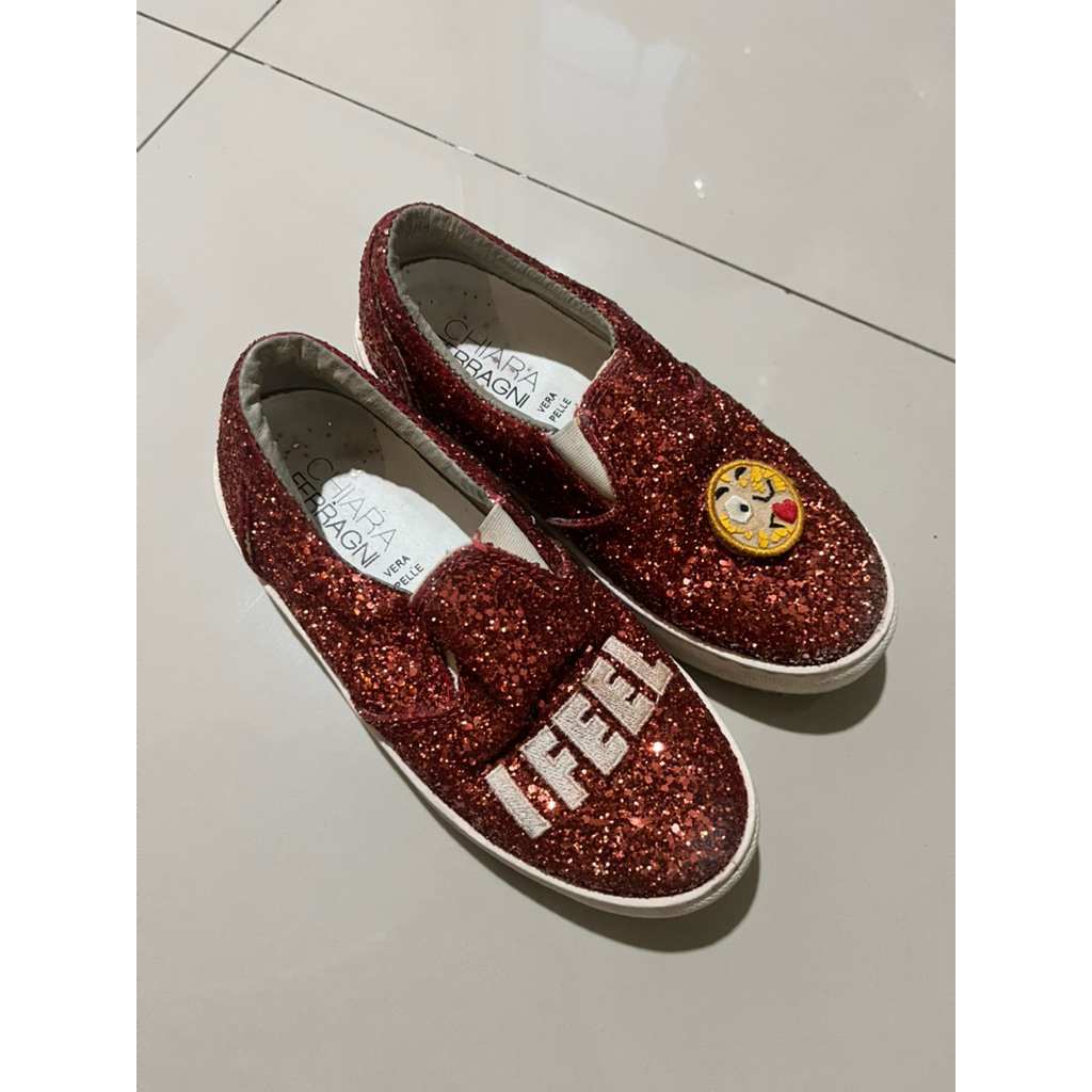 preloved sepatu chiara ferragni 35