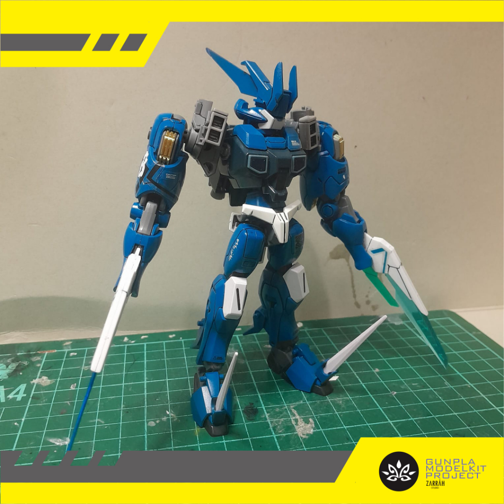 GUNDAM BLUE-02 CUSTOM HG 144 BANDAI CAMPUR BEKAS SECOND