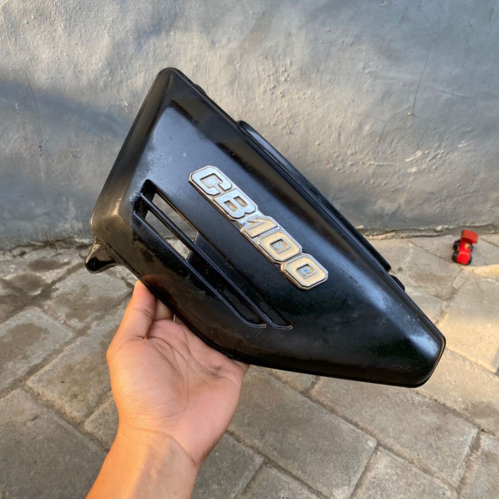 tutup aki tepong aki kiri cb100 k5 original
