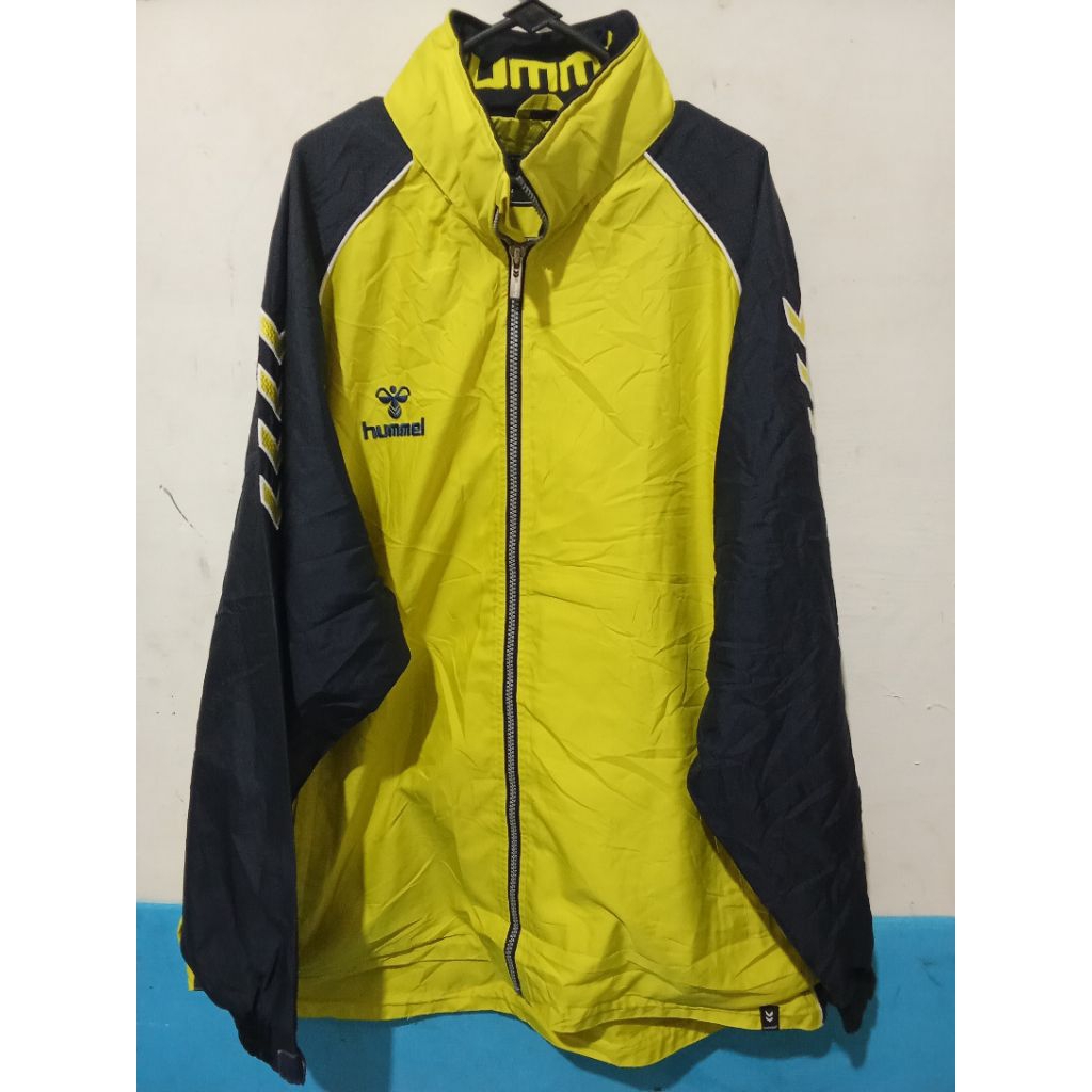 Jaket Hummel