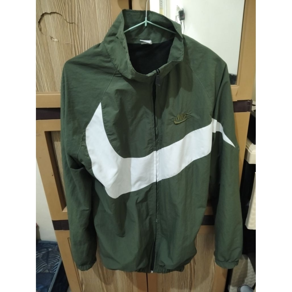 Tracktop Winbreakers Nike Big Swoosh