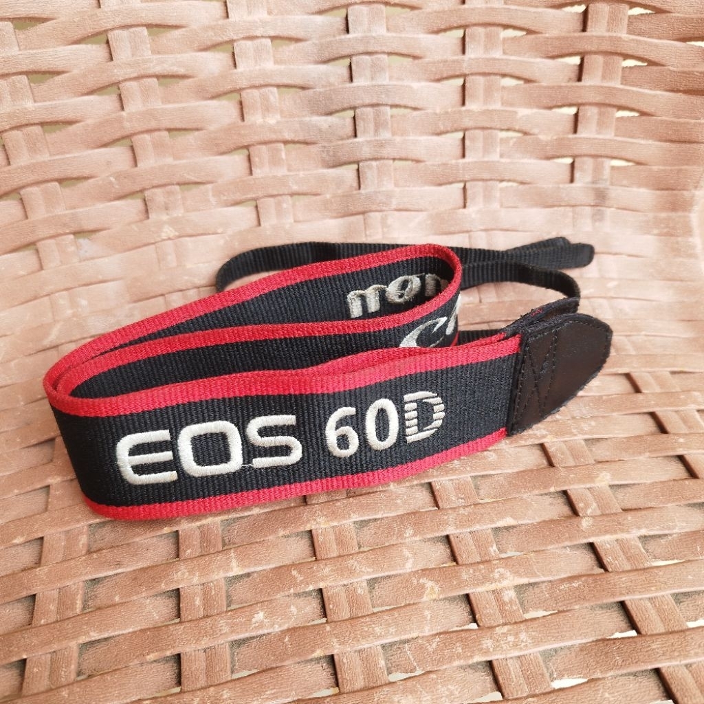Tali Strap Canon 60D Original Bekas Bawaan Kamera