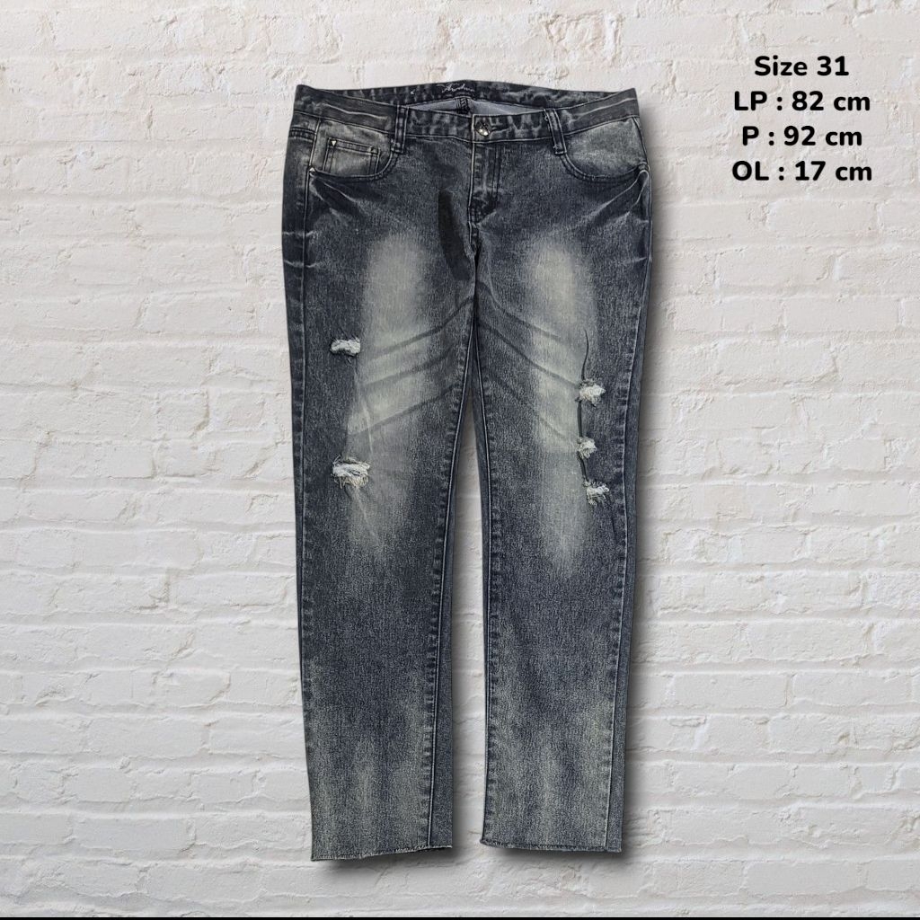 Size 31 Celana Panjang Jeans Avril Grey Snow Washed Fading Ripped Skinny fit Original Second Prelove