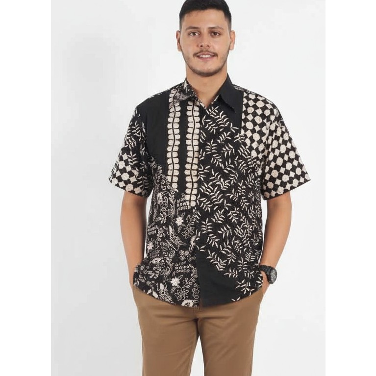 Kemeja Hem Batik Pria Lengan Pendek Hitam Putih 32 - Batik Nulaba