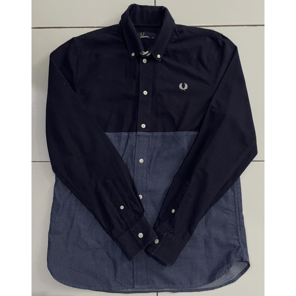 Kemeja Fred Perry