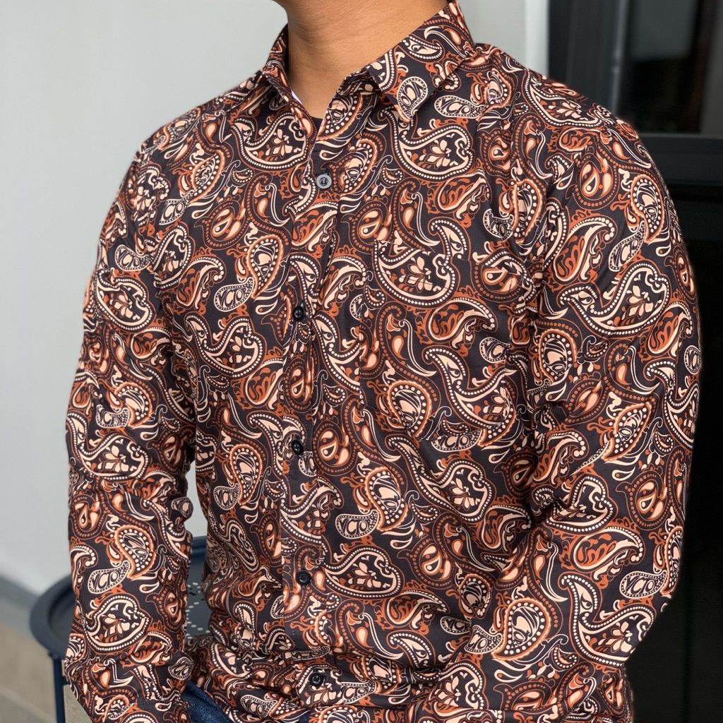 Kemeja Motif Paisley Lengan Panjang Victoryday