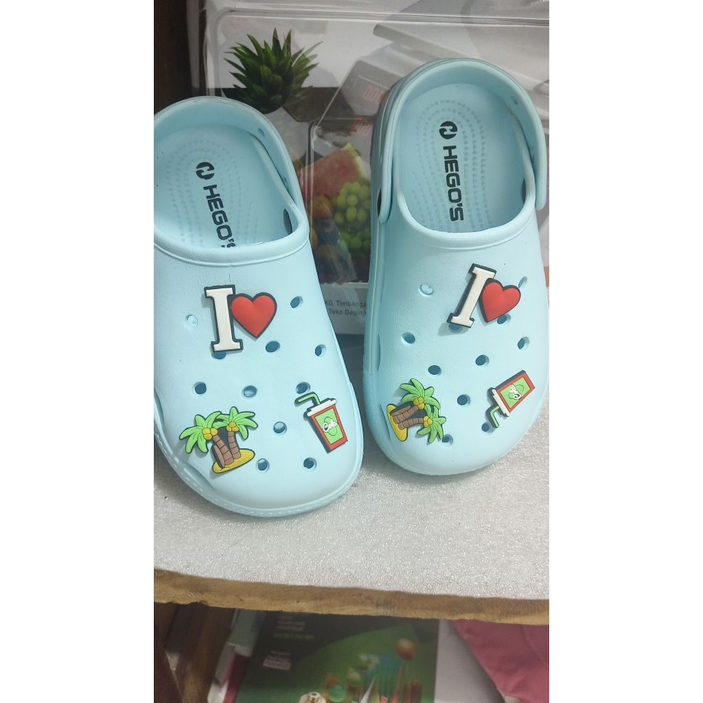sandal hego's warna cakep