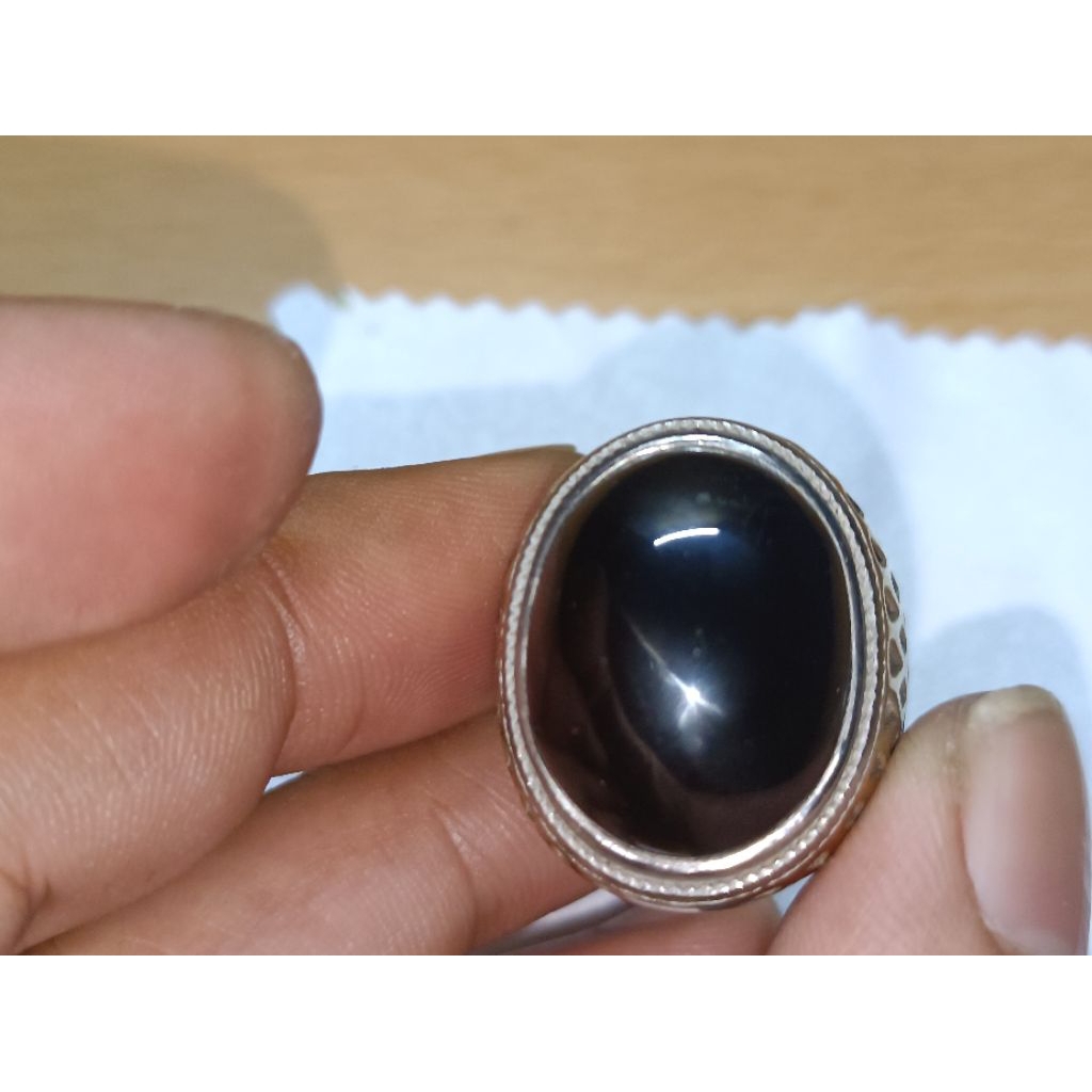 Natural kecubung wulung