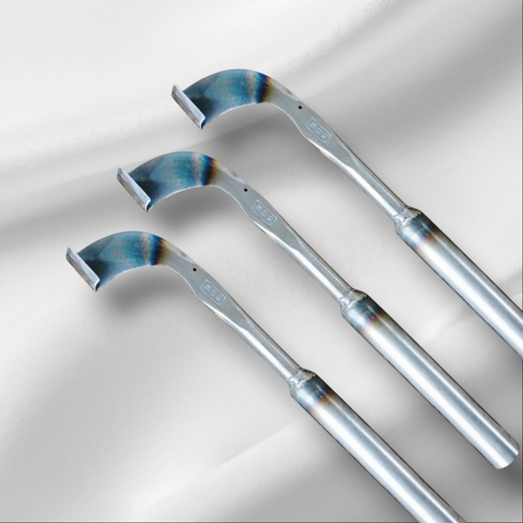 pisau sadap karet bahan baja dompeng sudah ada taji