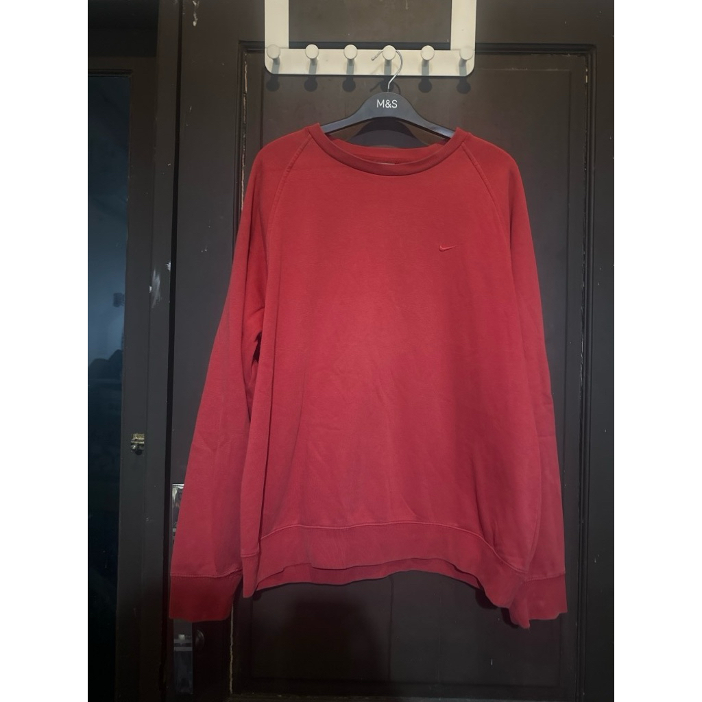 crewneck nike tonal y2k