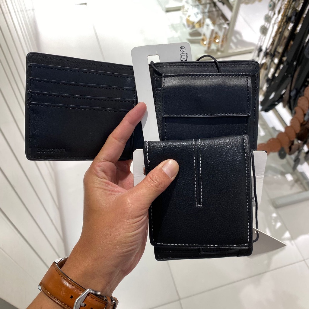 Jastipp. Dompet Bershka (MAN)