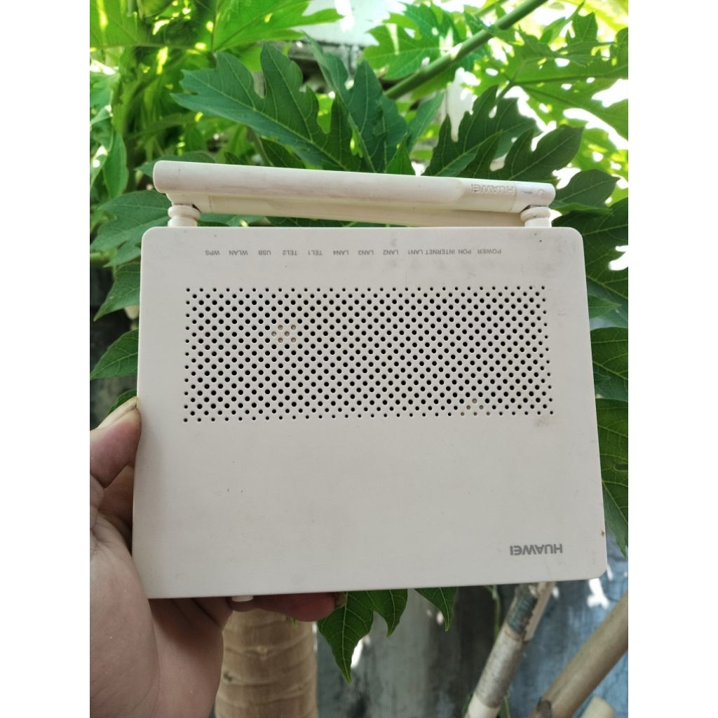 ROUTER HUAWEI HG8245H