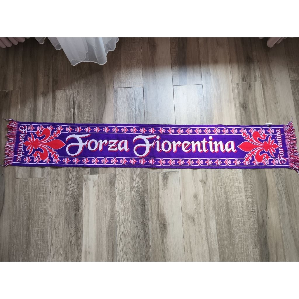 Syal Fiorentina original made in Italy.