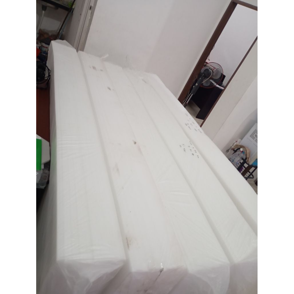 Pe Foam/Busa Packing/Busa Pelindung Warna Putih Tebal 5cmx100cmx100cm