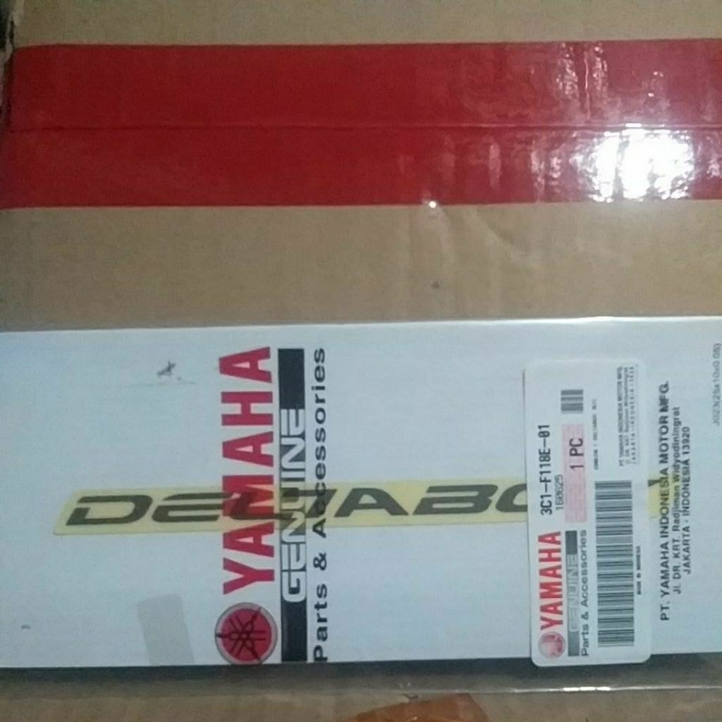 Emblem STIKER DELTABOX Original Genuine Yamaha Vixion / 3C1-F118E-01