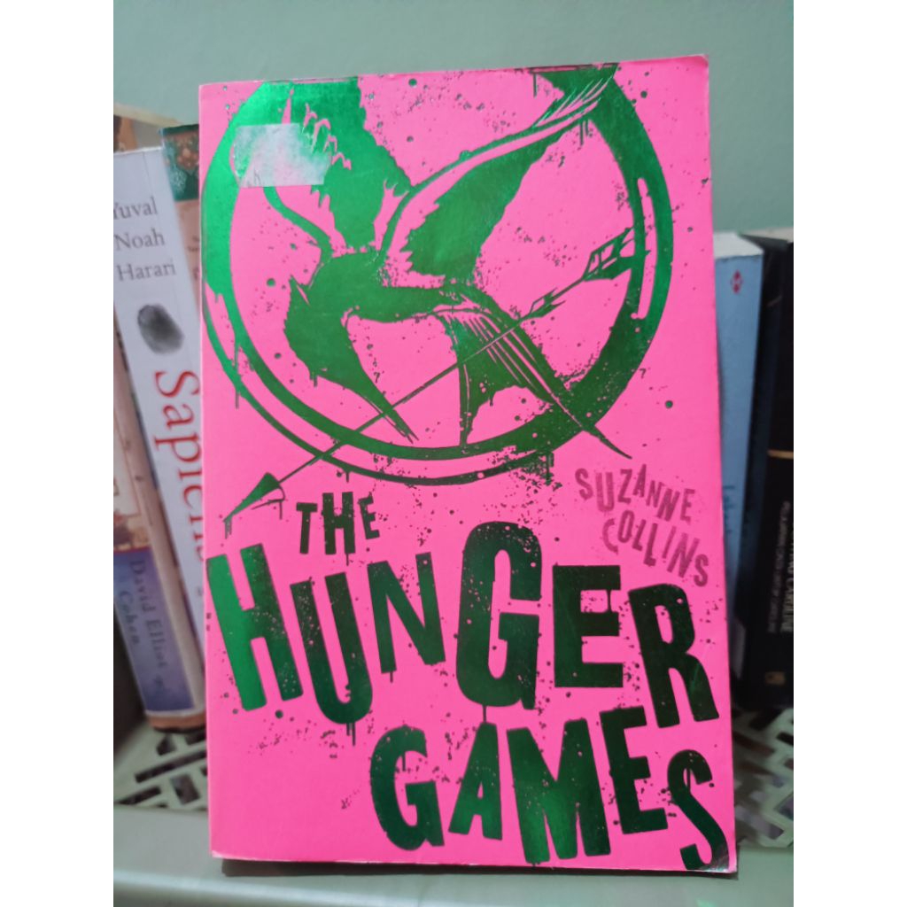 Set Novel Preloved The Hunger Games Series (English)