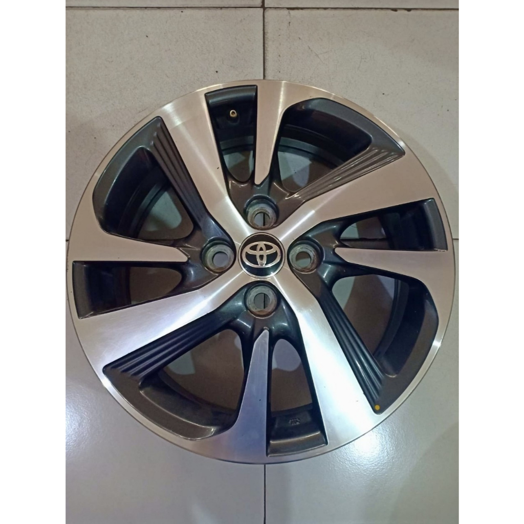 (SECOND) Velg OEM Toyota R16