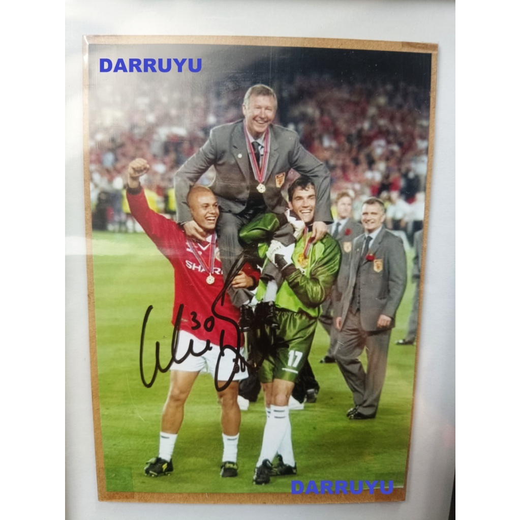 Wes Brown (Photo Signed) Alex Ferguson & Van Der Gouw Champions League Winner 1999 MU Manchester Uni
