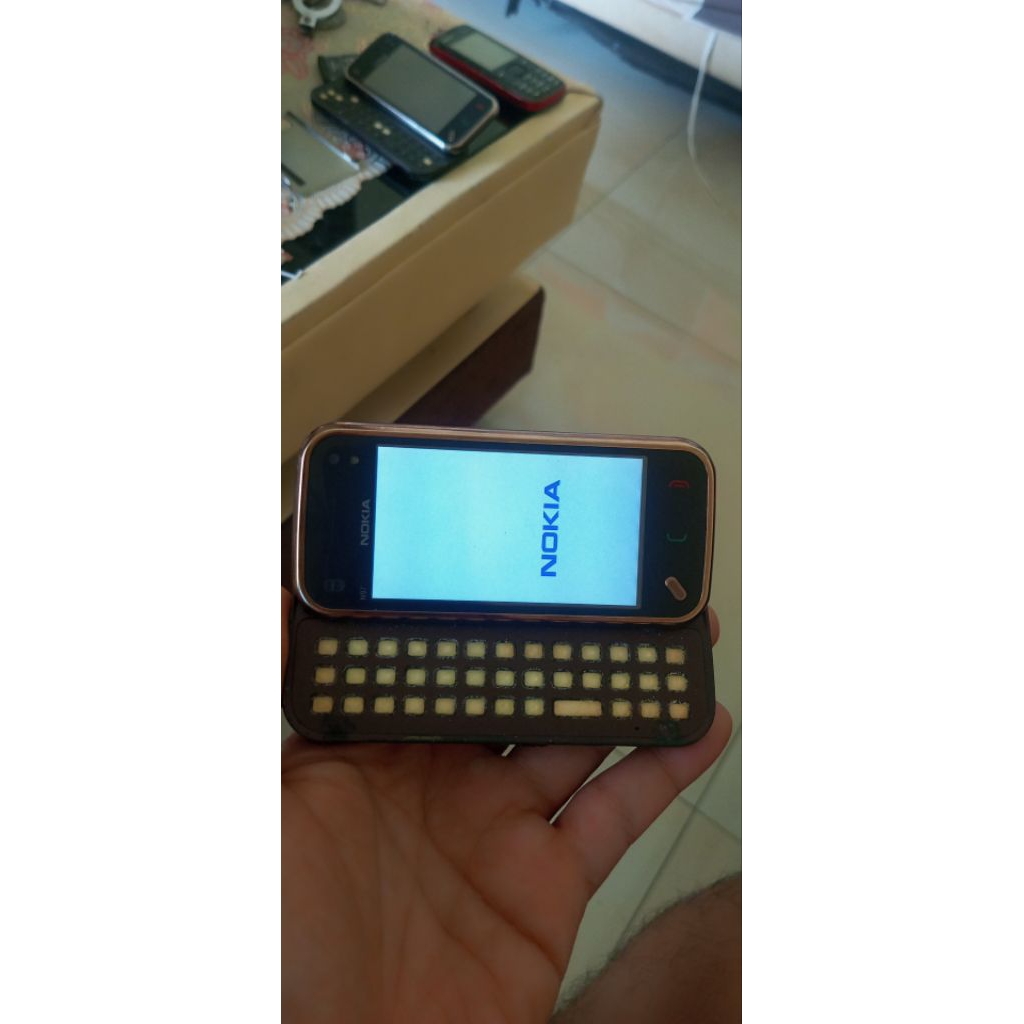 nokia N97 mini minus