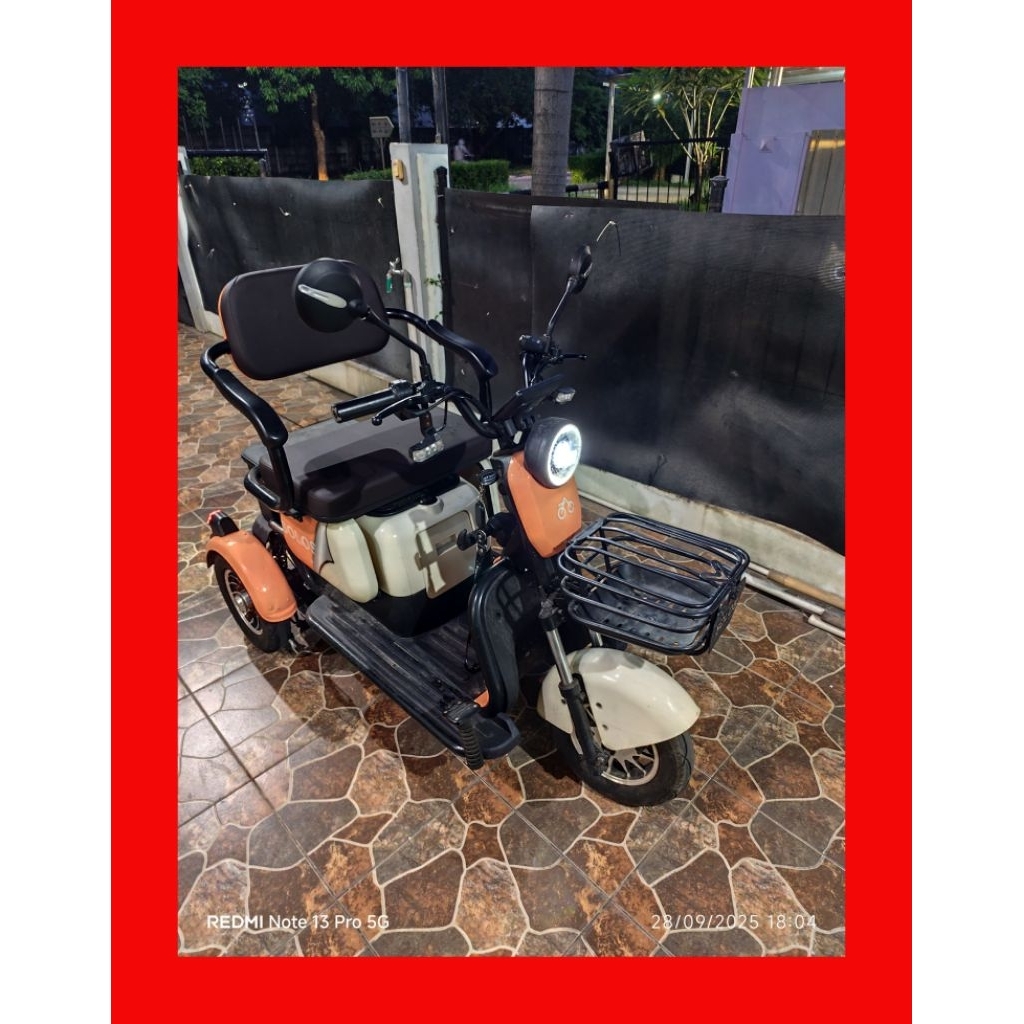 Sepeda Listrik roda 3 SOLOS 1000W orange jual cepat murah BU