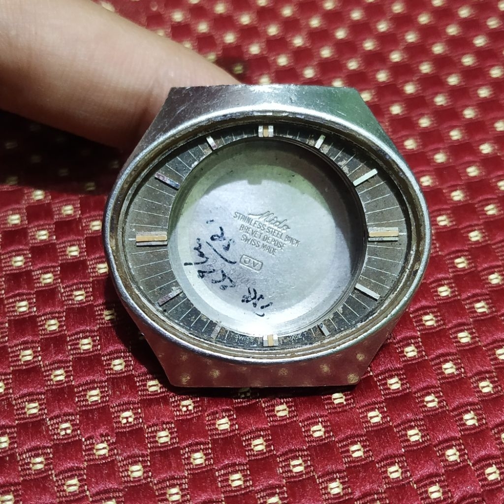 head cased body jam tangan mido commander oval