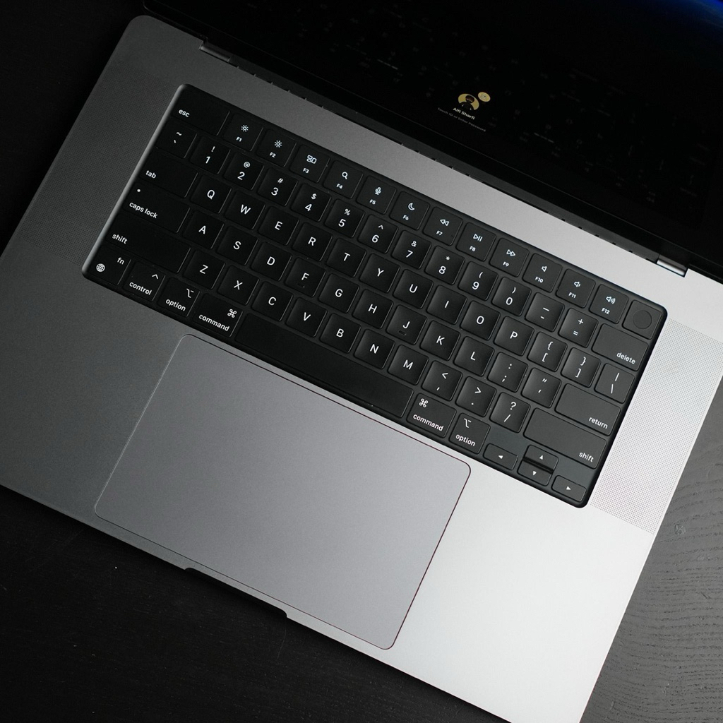 Apple Macbook Pro M1 Pro 16”