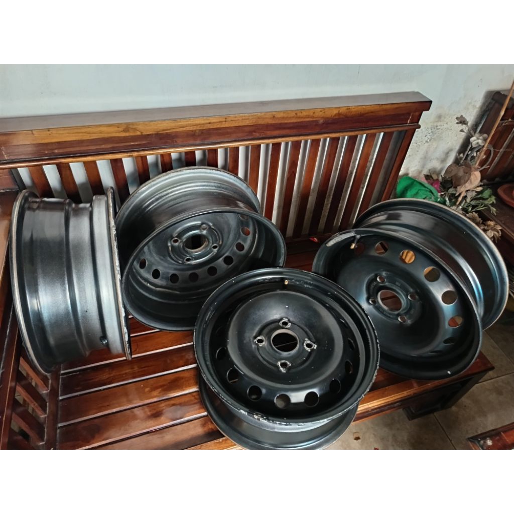 VELG KALENG WULING R15 4x114
