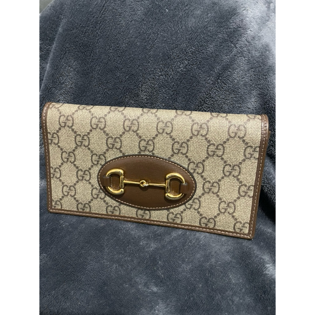 Guc*i horsebit wallet chain