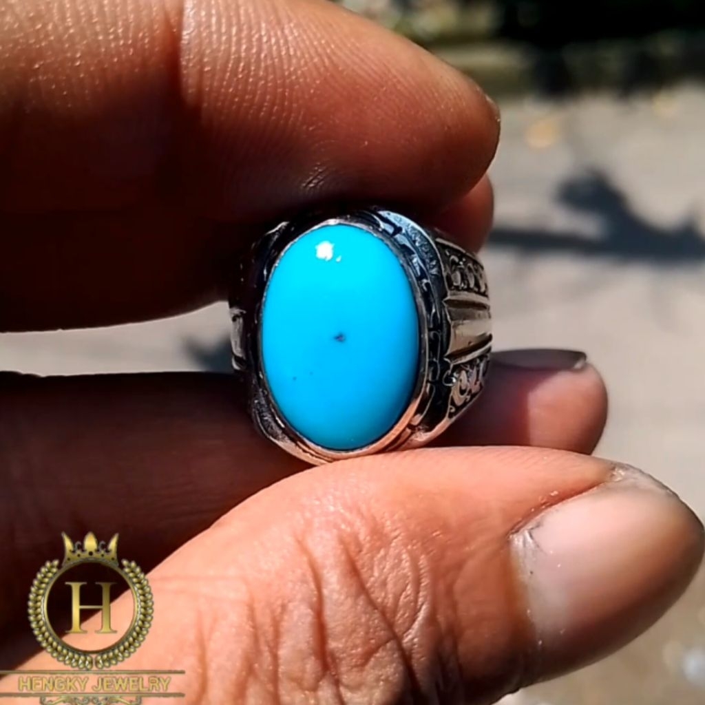 Batu pirus polos natural