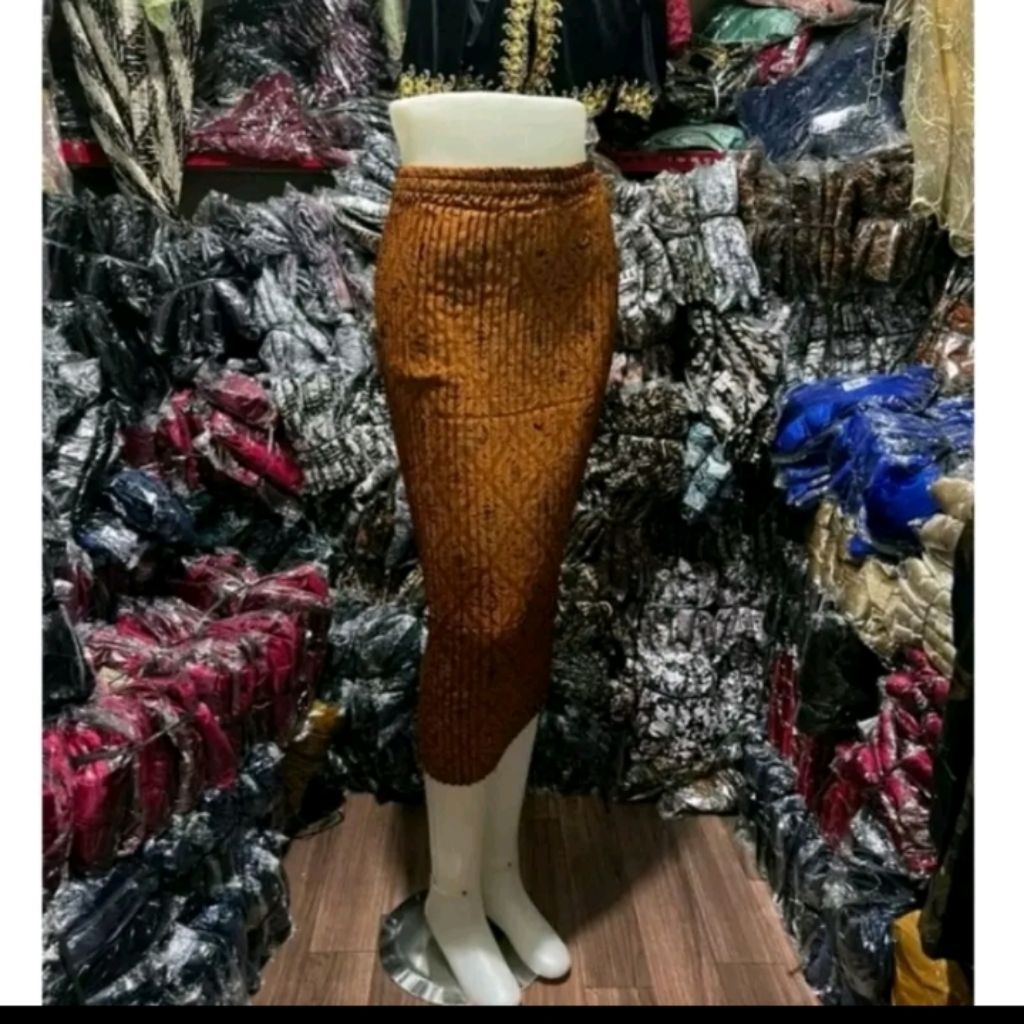 ROK BATIK PLISKET PENDEK 7/8