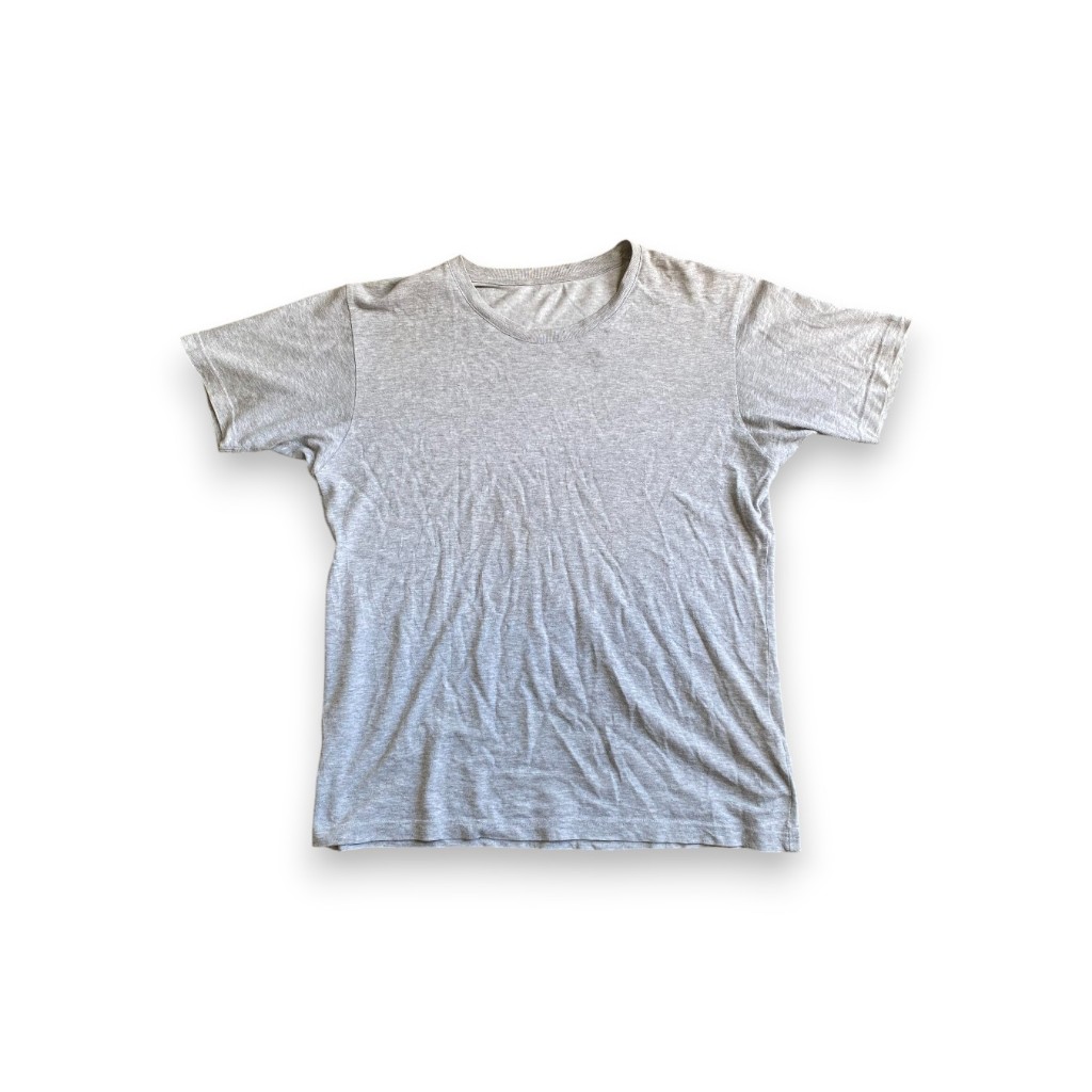 Kaos Polos Uniqlo Gray Basic T-shirt
