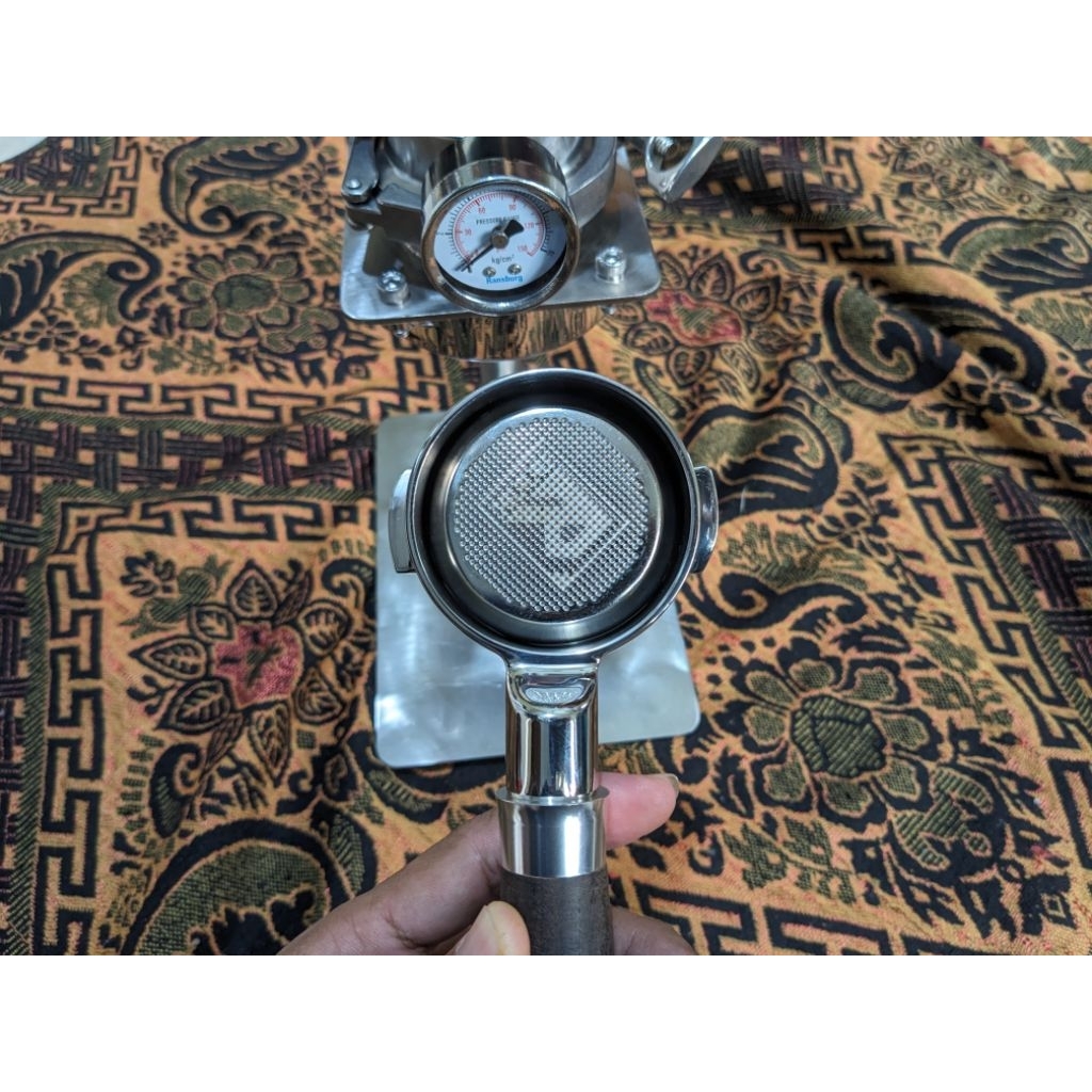 alat pembuat espresso