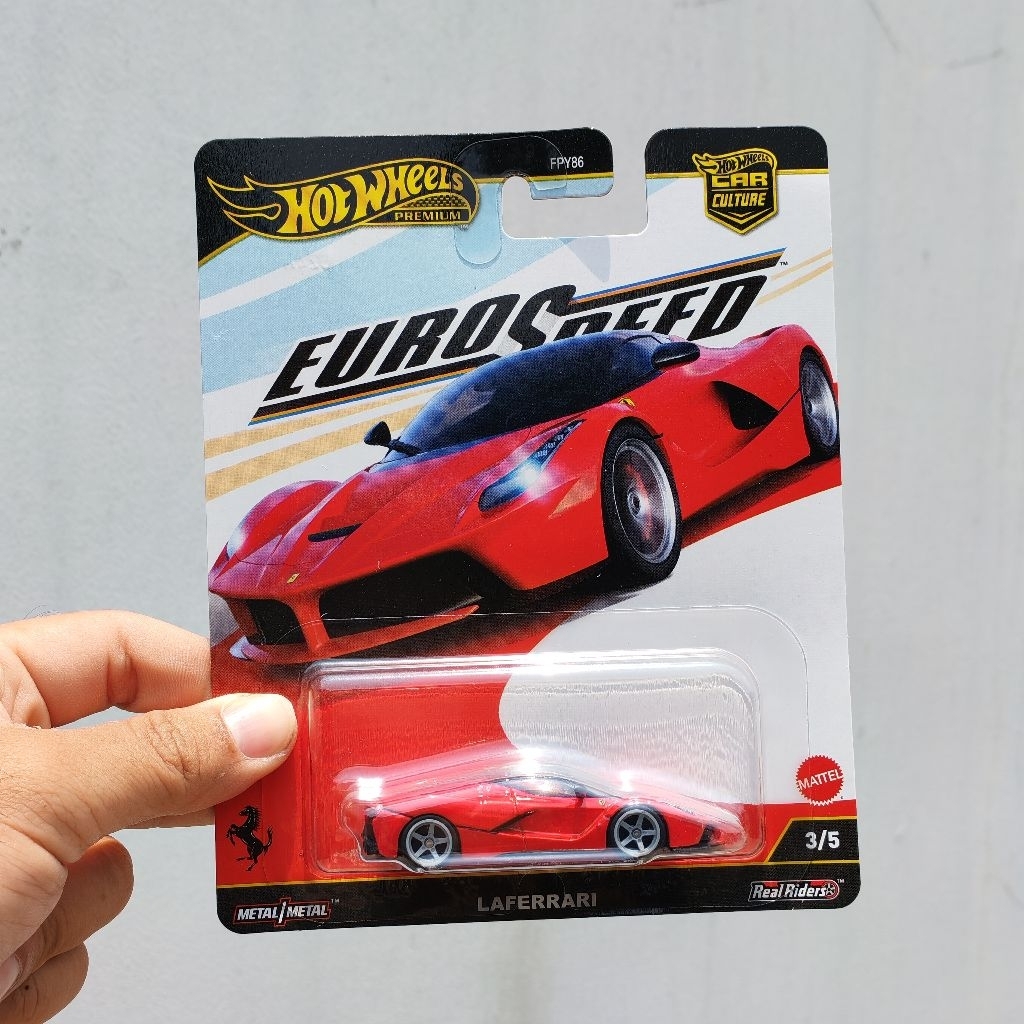 Hotwheels Premium Laferrari 2025 SNI