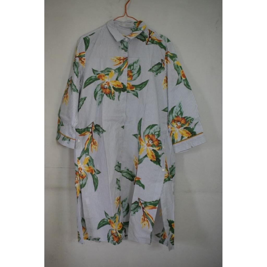 PRELOVED TUNIK BRAND MINIMAL