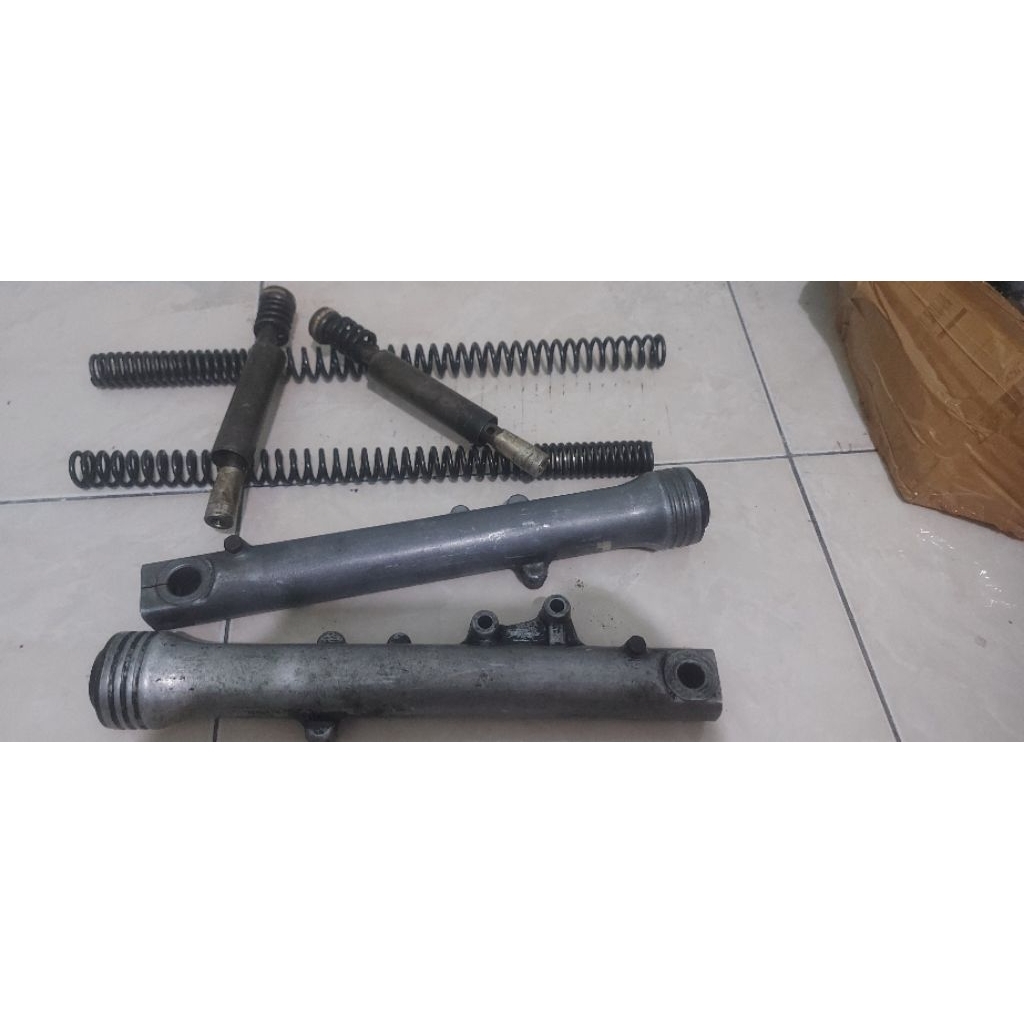 Bottom ninja rem kiri