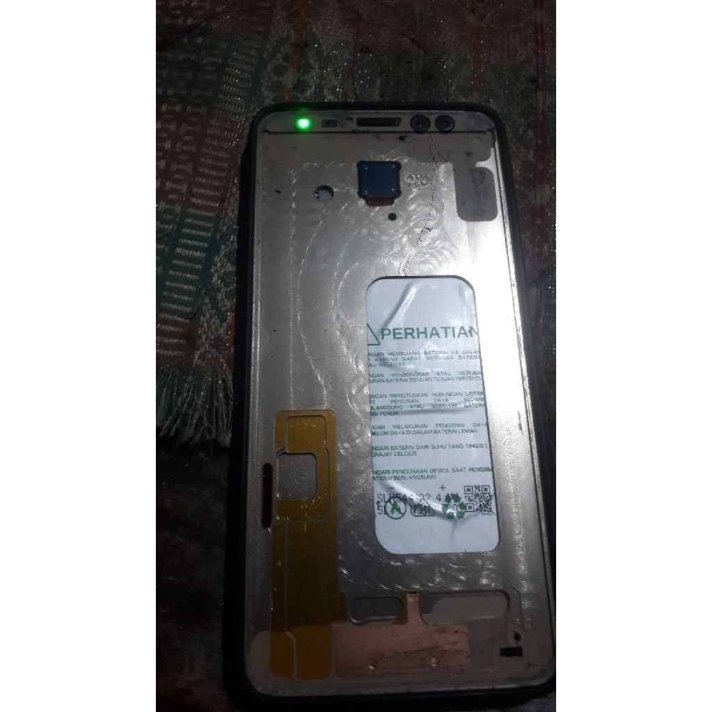 samsung a8 2018 minus lcd